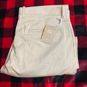 Men’s J Crew Tech Chino new 33/32